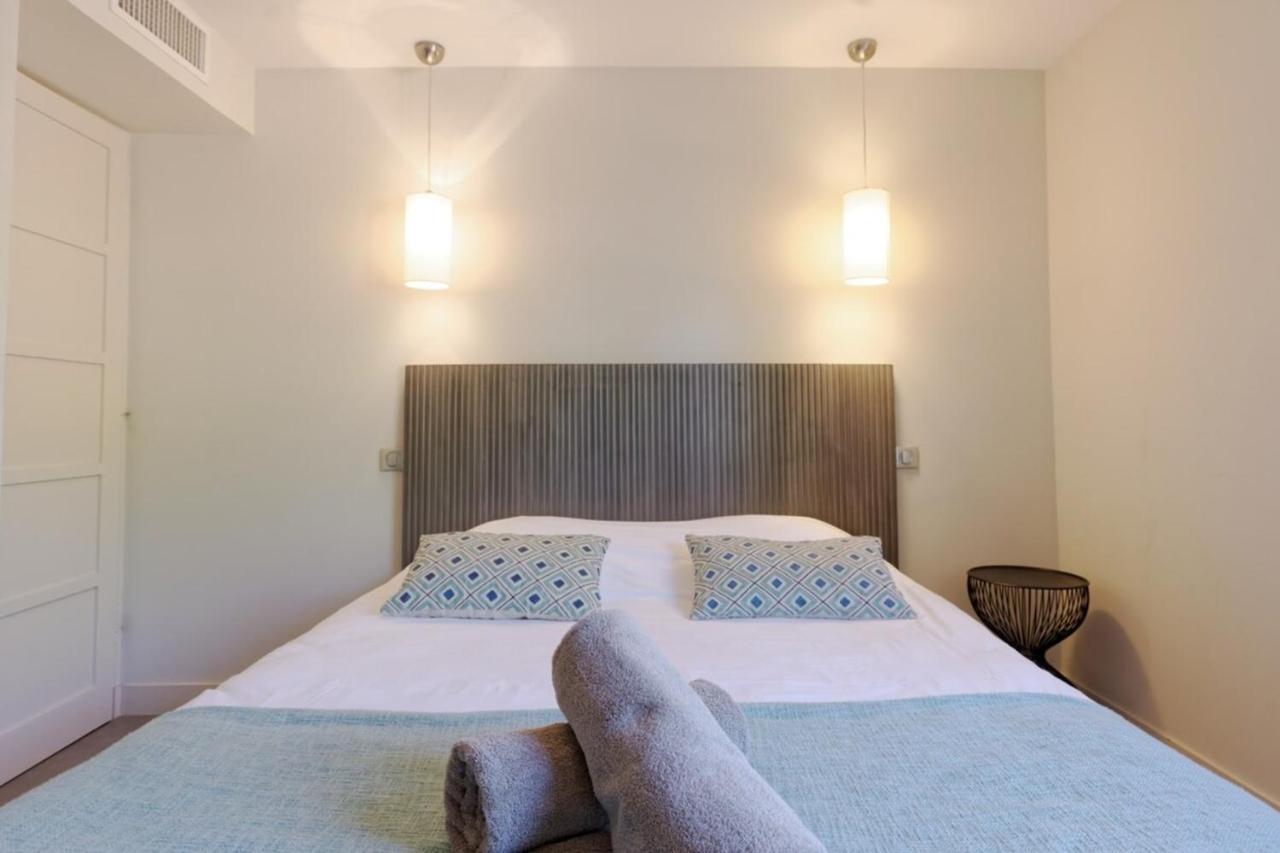 Private Furnished Apartment With All Comfort Has A Garden In A Green Space Мерой Екстериор снимка