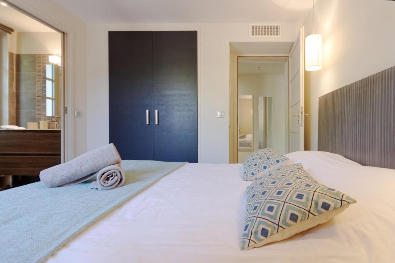 Private Furnished Apartment With All Comfort Has A Garden In A Green Space Мерой Екстериор снимка